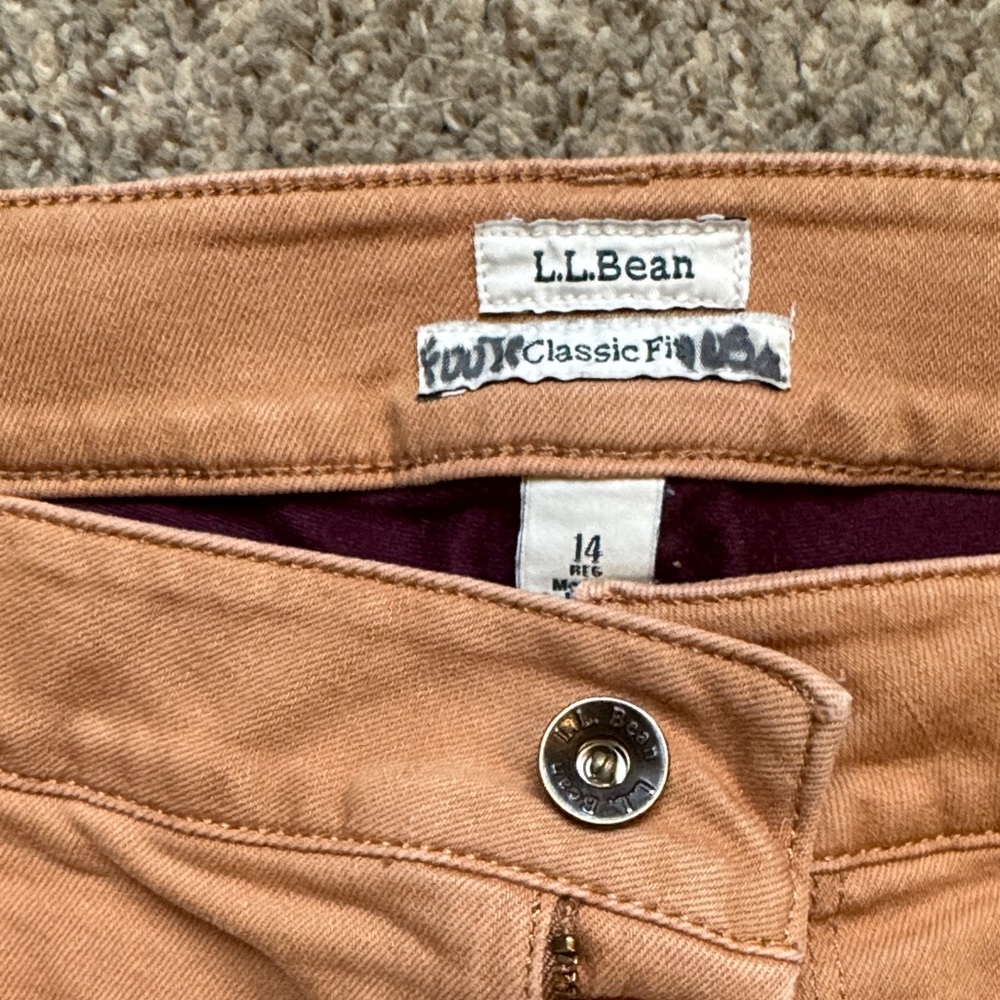 L.L. Bean Women's Brown Straight Leg Jeans